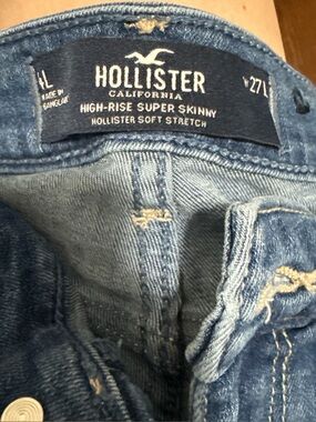 Hollister Denim High-Rise Super Skinny Jeans - Light Blue Wash